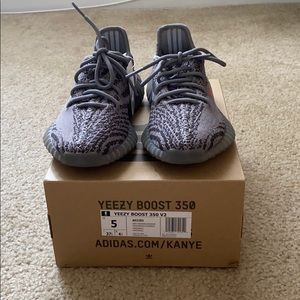 SOLD Yeezy Boost 350 V2 Beluga 2.0 mens sz5 NWT